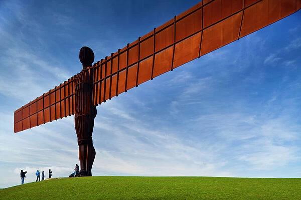 https://mdw-travel-data-us-east-1.s3.amazonaws.com/img/country/United-Kingdom/Angel-of-the-North/img_02.jpg