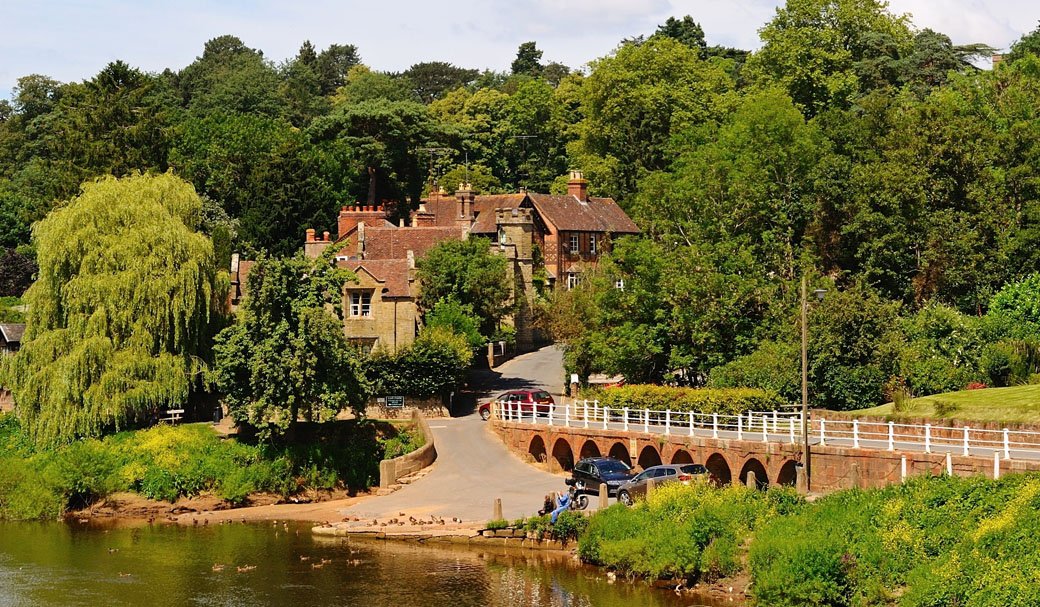 https://mdw-travel-data-us-east-1.s3.amazonaws.com/img/country/United-Kingdom/Arley-Arboretum/img_03.jpg