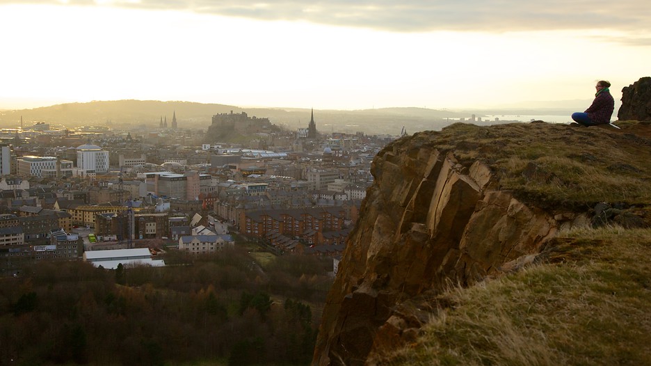 https://mdw-travel-data-us-east-1.s3.amazonaws.com/img/country/United-Kingdom/Arthurs-Seat/img_02.jpg