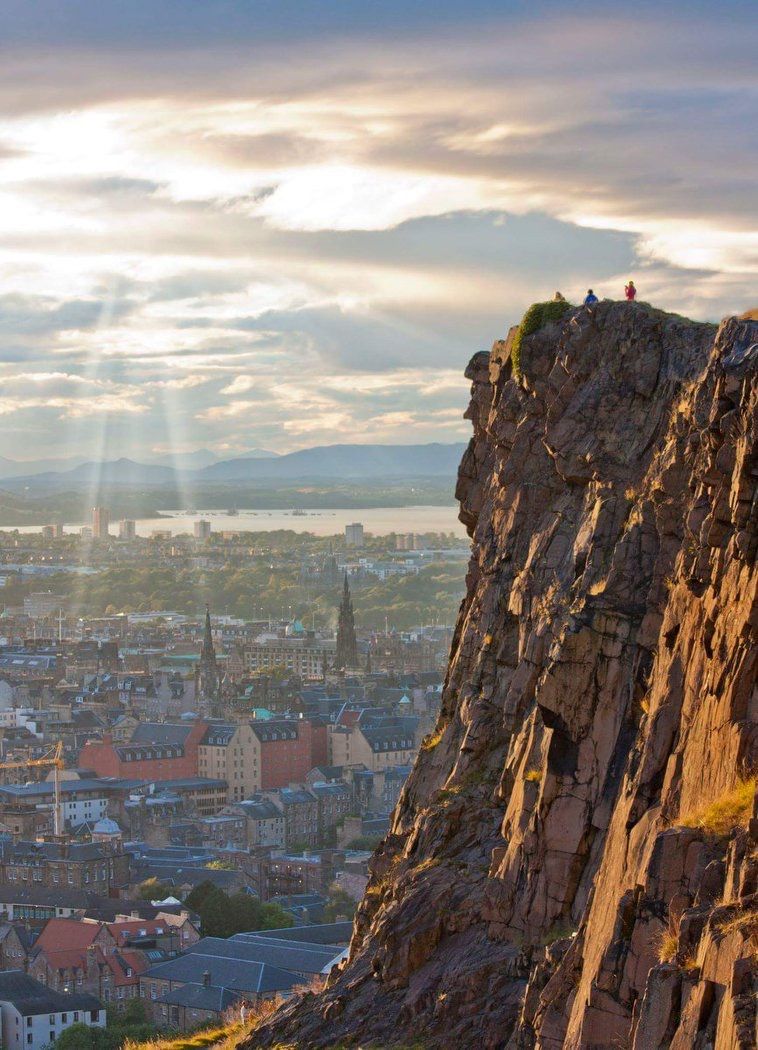 https://mdw-travel-data-us-east-1.s3.amazonaws.com/img/country/United-Kingdom/Arthurs-Seat/img_03.jpg