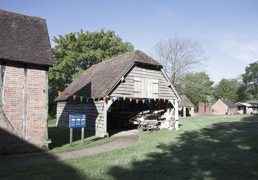 https://mdw-travel-data-us-east-1.s3.amazonaws.com/img/country/United-Kingdom/Avoncroft-Museum/img_01.jpg