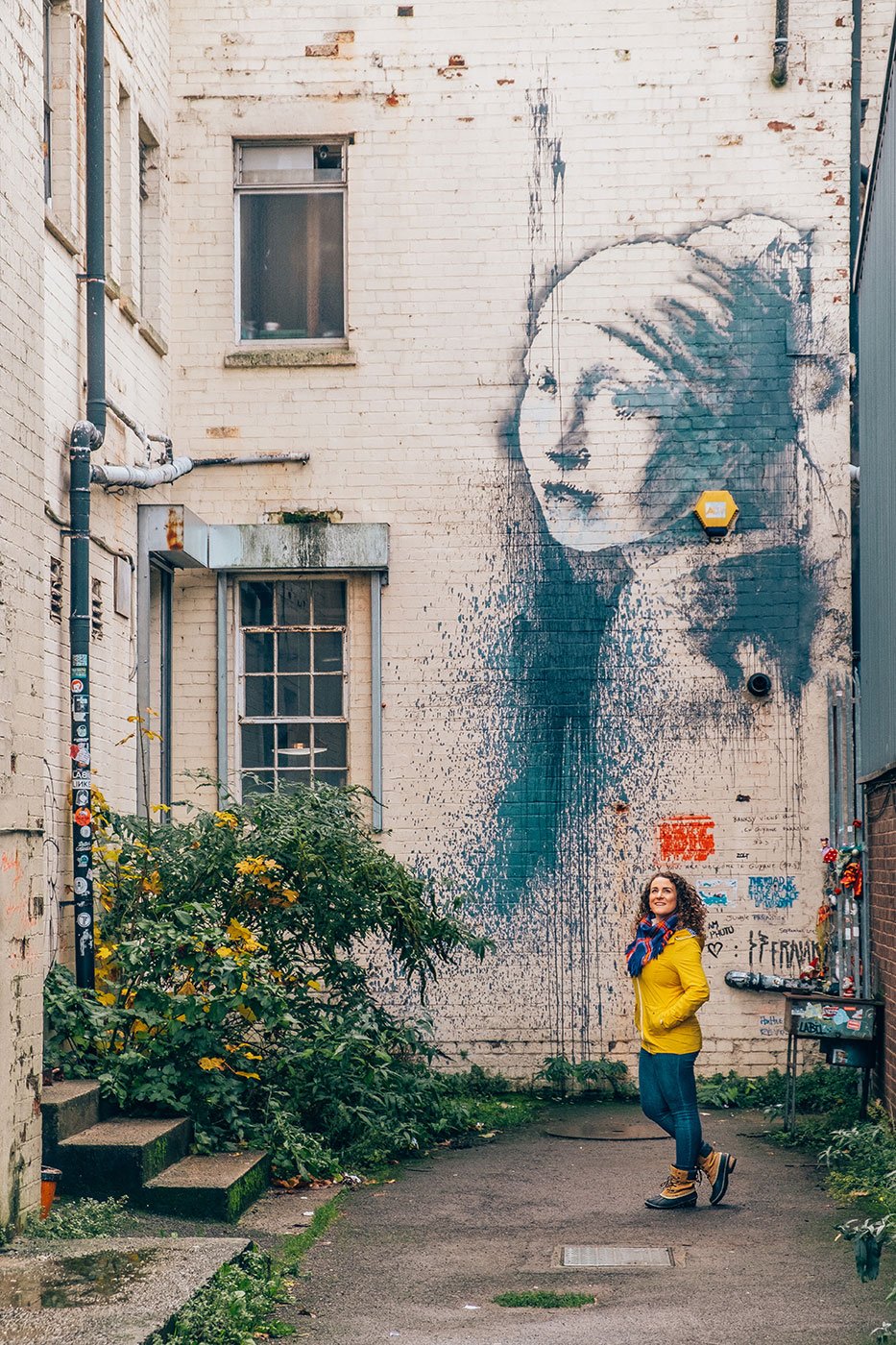 https://mdw-travel-data-us-east-1.s3.amazonaws.com/img/country/United-Kingdom/Banksy-Walking-Tour/img_02.jpg