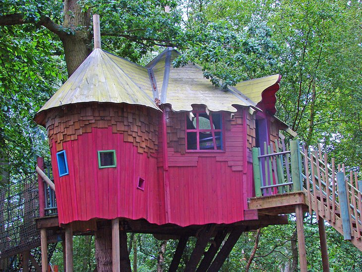 https://mdw-travel-data-us-east-1.s3.amazonaws.com/img/country/United-Kingdom/BeWILDerwood/img_03.jpg