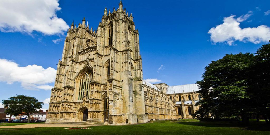 https://mdw-travel-data-us-east-1.s3.amazonaws.com/img/country/United-Kingdom/Beverley-Minster/img_03.jpg