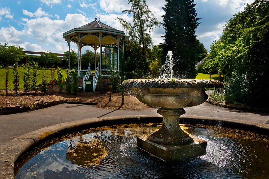 https://mdw-travel-data-us-east-1.s3.amazonaws.com/img/country/United-Kingdom/Birmingham-Botanical-Gardens/img_02.jpg