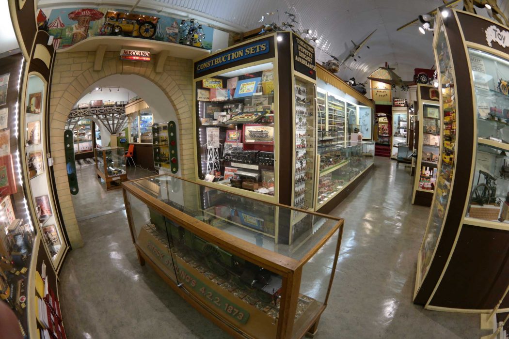 https://mdw-travel-data-us-east-1.s3.amazonaws.com/img/country/United-Kingdom/Brighton-Toy-and-Model-Museum/img_01.jpg