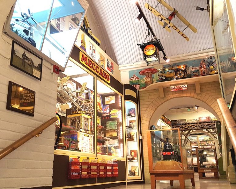 https://mdw-travel-data-us-east-1.s3.amazonaws.com/img/country/United-Kingdom/Brighton-Toy-and-Model-Museum/img_03.jpg