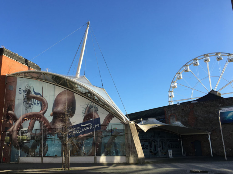 https://mdw-travel-data-us-east-1.s3.amazonaws.com/img/country/United-Kingdom/Bristol-Aquarium/img_01.jpg