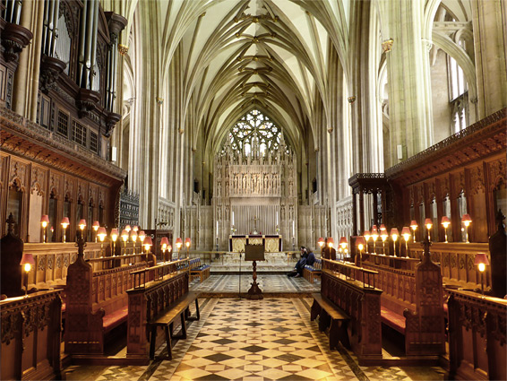 https://mdw-travel-data-us-east-1.s3.amazonaws.com/img/country/United-Kingdom/Bristol-Cathedral-Choir-School/img_03.jpg