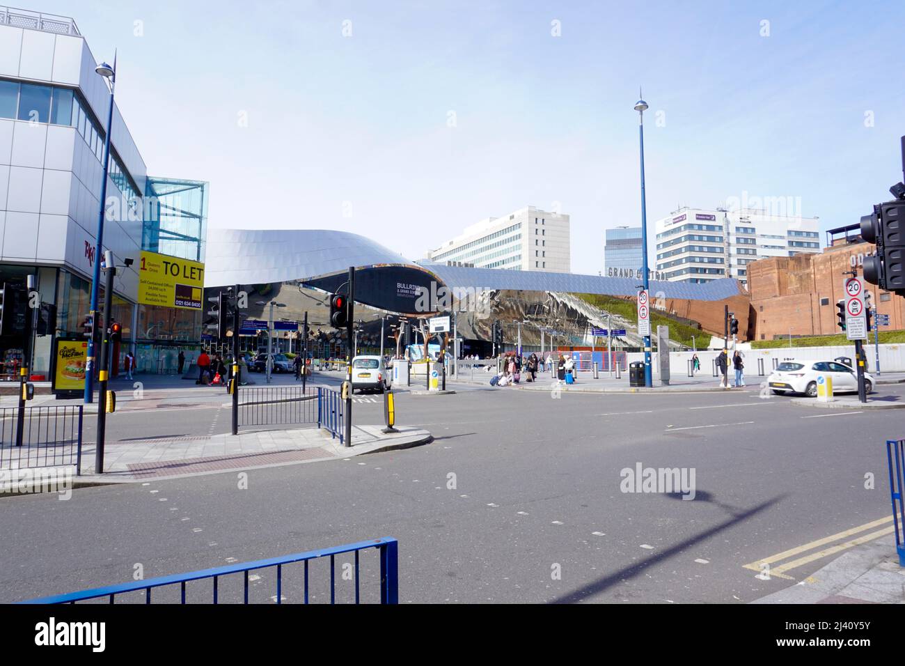 https://mdw-travel-data-us-east-1.s3.amazonaws.com/img/country/United-Kingdom/Bullring-&-Grand-Central/img_02.jpg