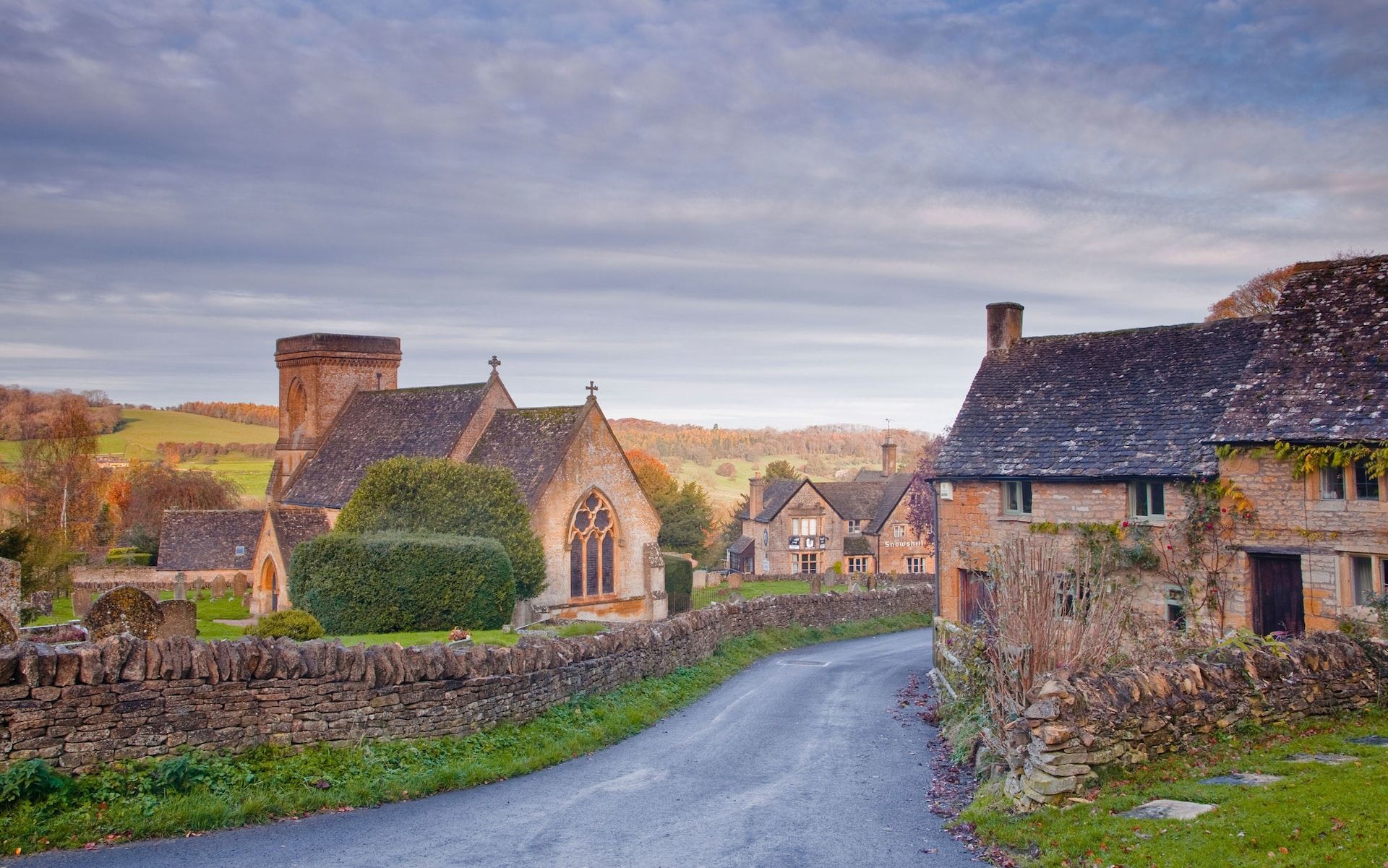https://mdw-travel-data-us-east-1.s3.amazonaws.com/img/country/United-Kingdom/Cotswolds/img_01.jpg