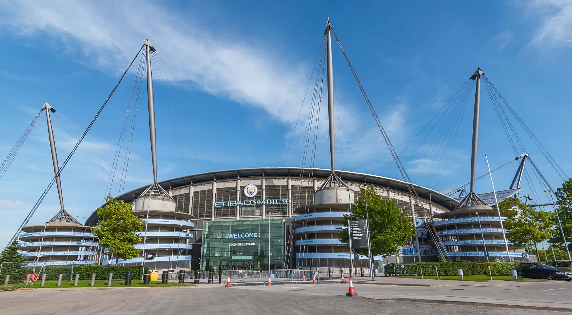 https://mdw-travel-data-us-east-1.s3.amazonaws.com/img/country/United-Kingdom/Etihad-Stadium/img_01.jpg