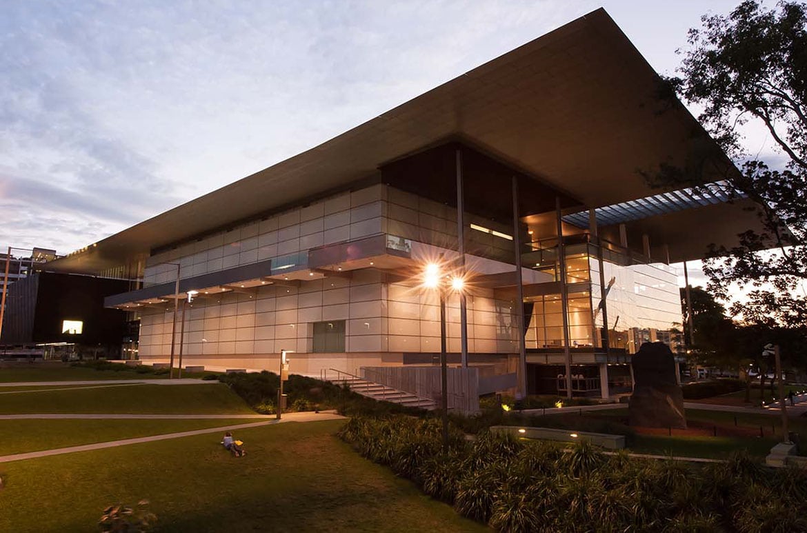 https://mdw-travel-data-us-east-1.s3.amazonaws.com/img/country/United-Kingdom/Gallery-of-Modern-Art--GoMA-/img_02.jpg