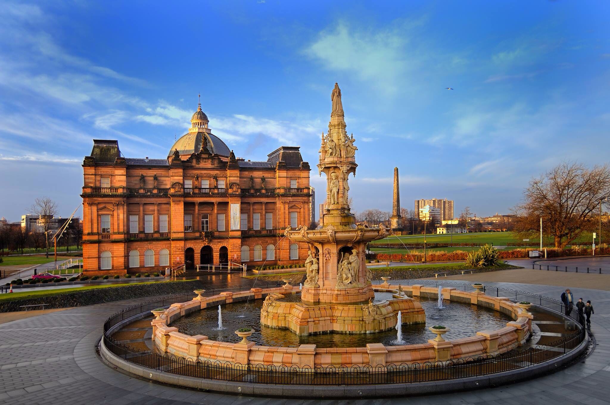 https://mdw-travel-data-us-east-1.s3.amazonaws.com/img/country/United-Kingdom/Glasgow-Green/img_00.jpg