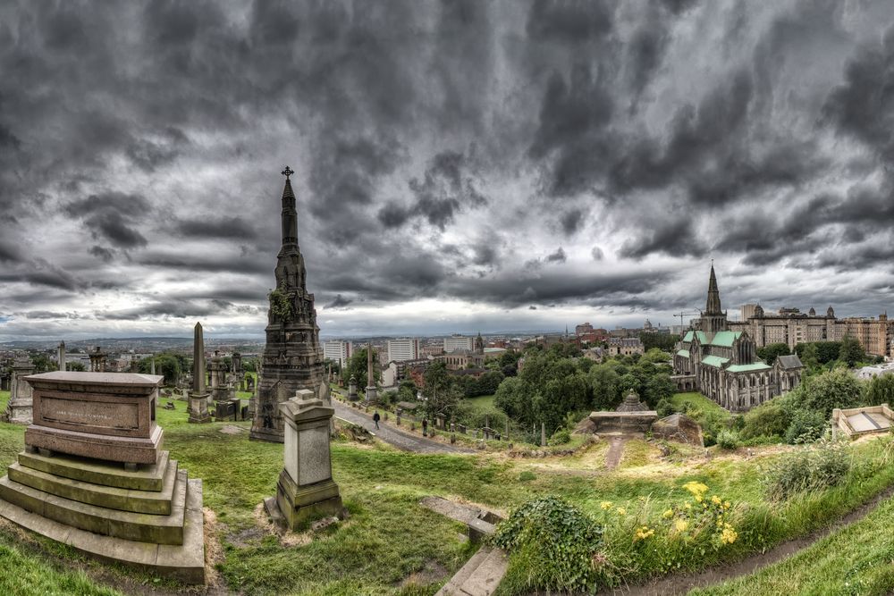 https://mdw-travel-data-us-east-1.s3.amazonaws.com/img/country/United-Kingdom/Glasgow-Necropolis/img_00.jpg