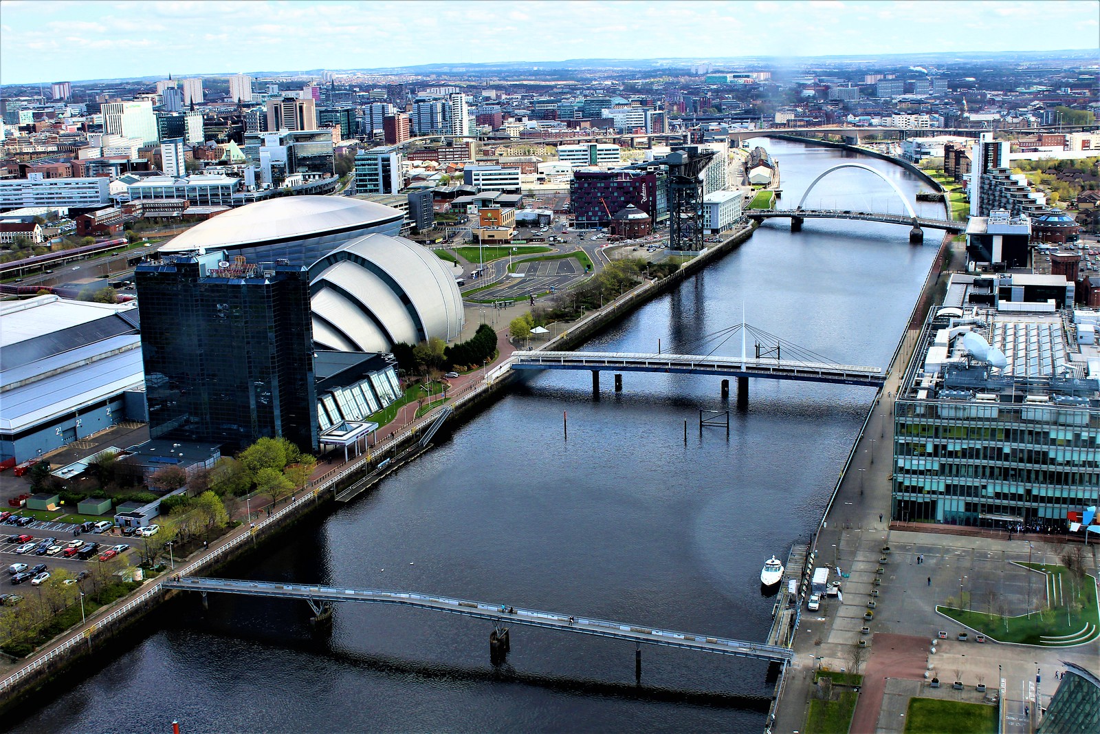 https://mdw-travel-data-us-east-1.s3.amazonaws.com/img/country/United-Kingdom/Glasgow-Science-Centre/img_01.jpg