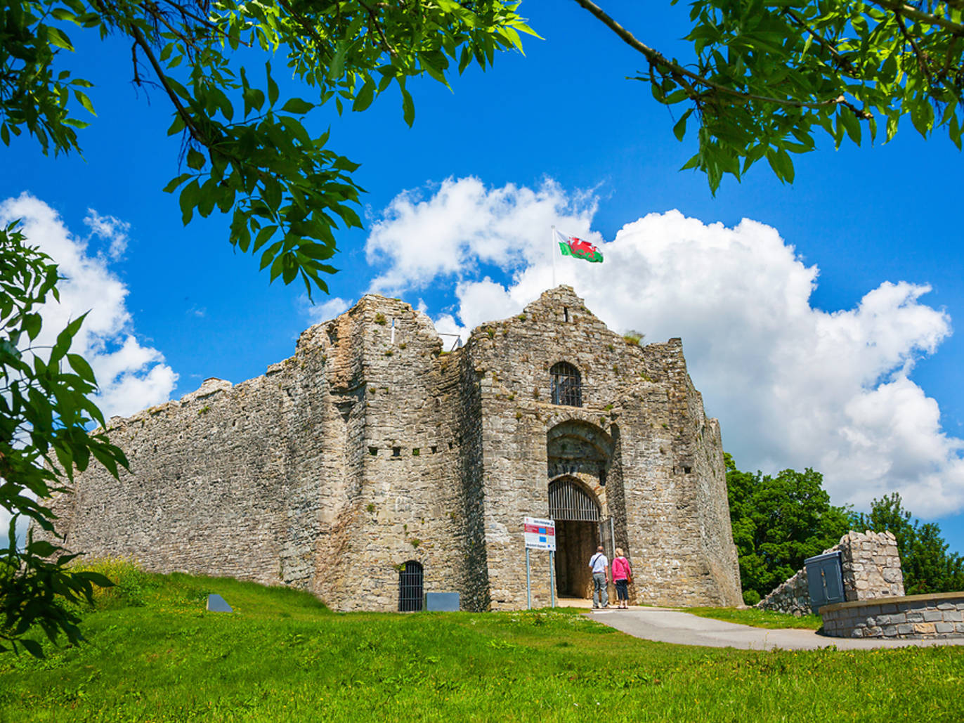 https://mdw-travel-data-us-east-1.s3.amazonaws.com/img/country/United-Kingdom/Gower-Peninsula/img_01.jpg