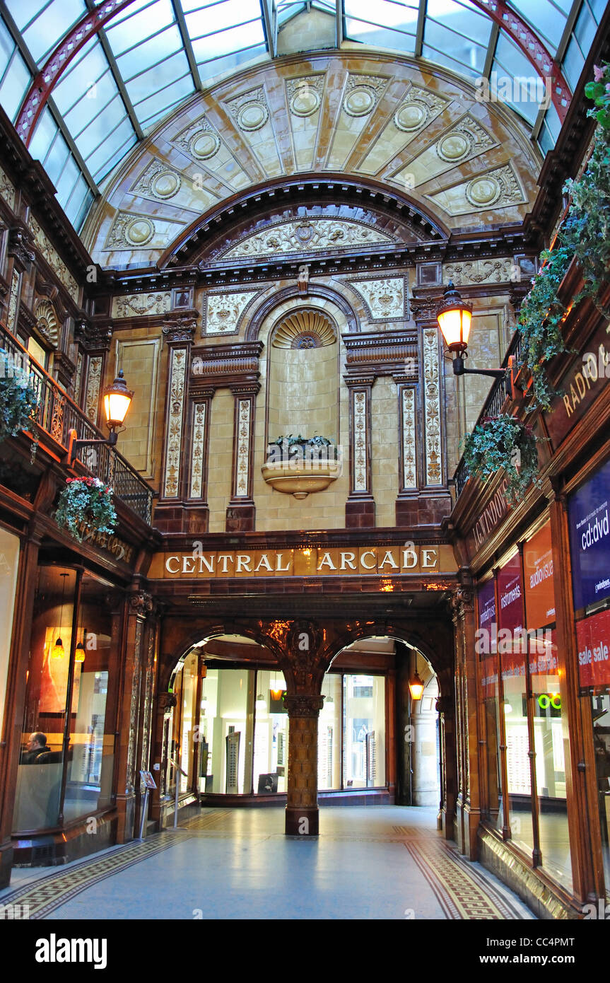 https://mdw-travel-data-us-east-1.s3.amazonaws.com/img/country/United-Kingdom/Grainger-Town/img_03.jpg
