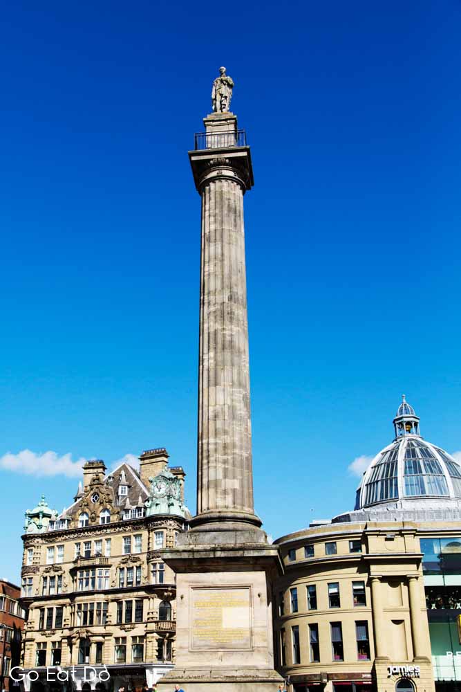 https://mdw-travel-data-us-east-1.s3.amazonaws.com/img/country/United-Kingdom/Greys-Monument/img_00.jpg
