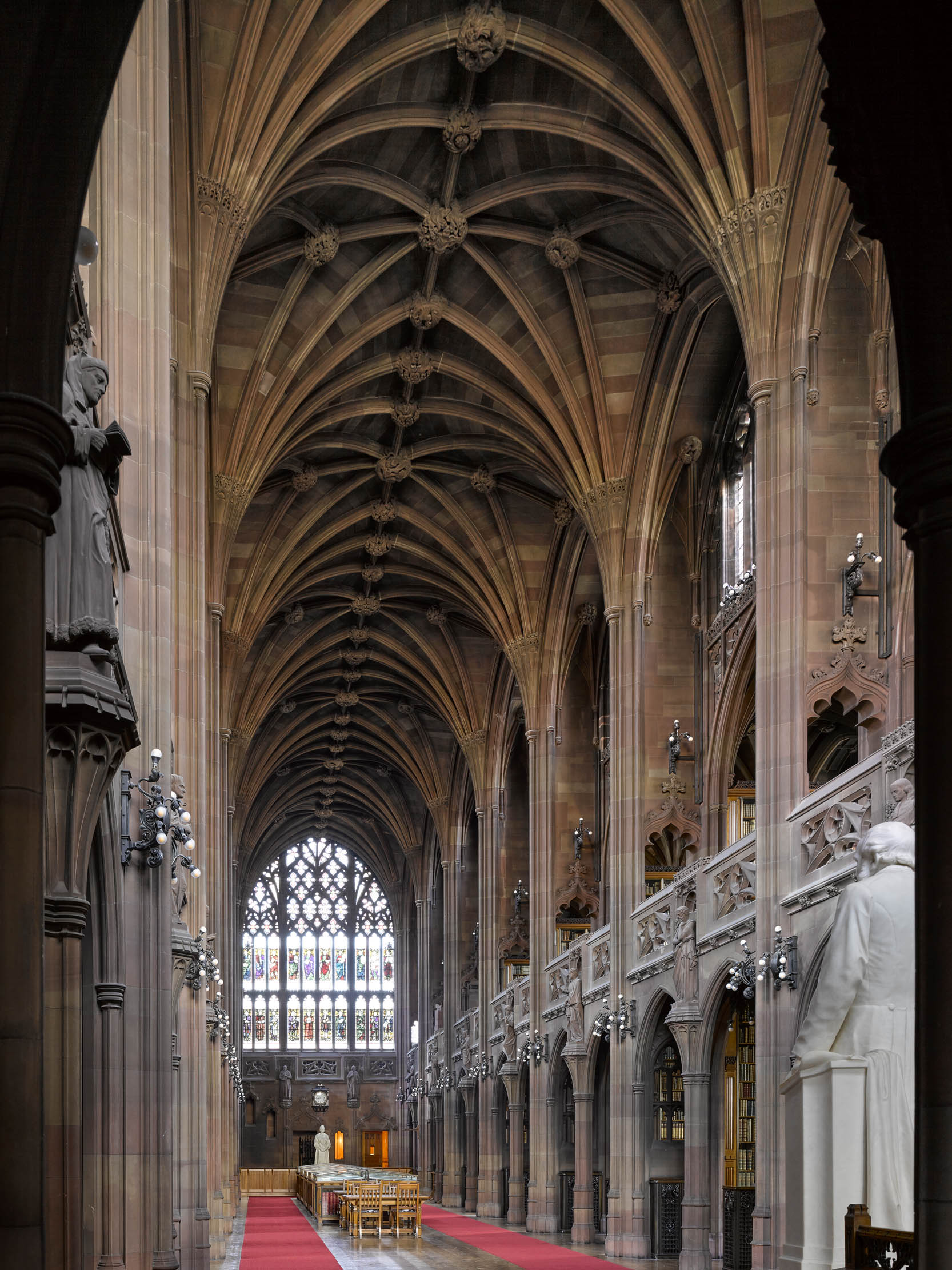 https://mdw-travel-data-us-east-1.s3.amazonaws.com/img/country/United-Kingdom/John-Rylands-Library/img_02.jpg