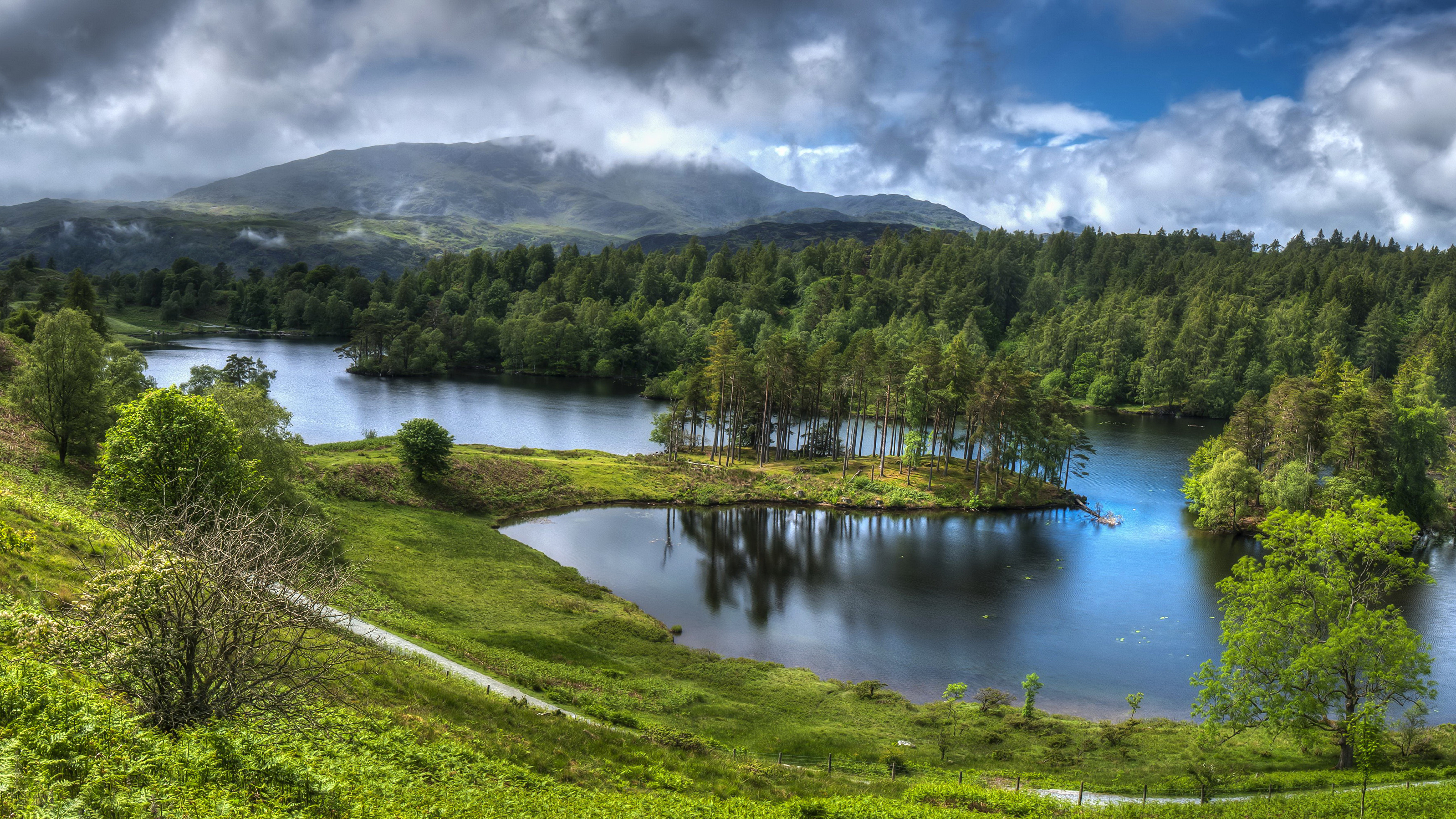 https://mdw-travel-data-us-east-1.s3.amazonaws.com/img/country/United-Kingdom/Lake-District-National-Park/img_02.jpg