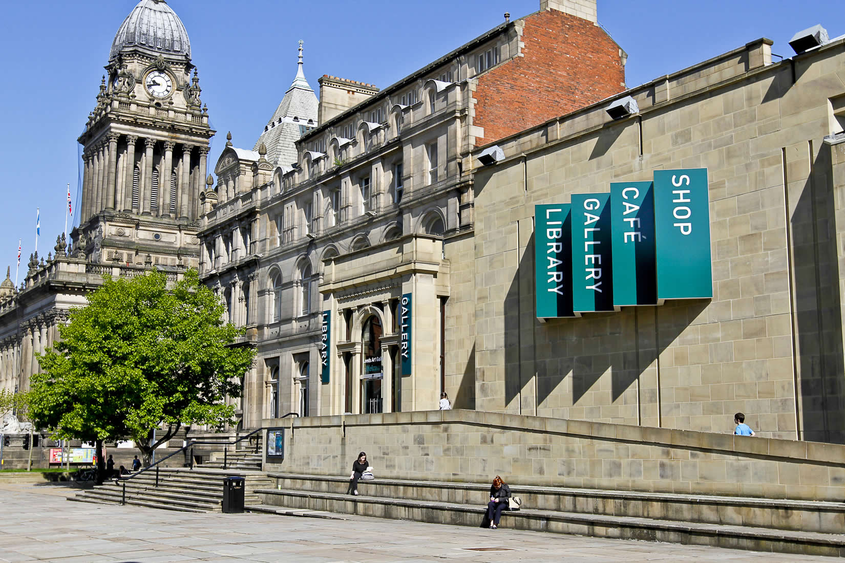 https://mdw-travel-data-us-east-1.s3.amazonaws.com/img/country/United-Kingdom/Leeds-Art-Gallery/img_01.jpg
