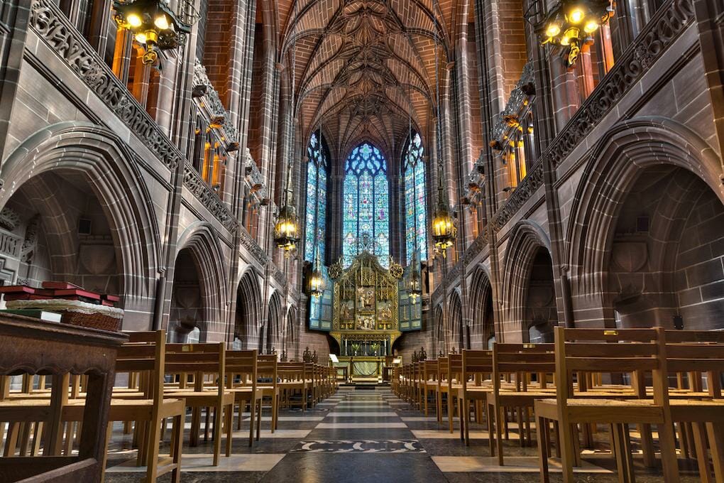 https://mdw-travel-data-us-east-1.s3.amazonaws.com/img/country/United-Kingdom/Liverpool-Anglican-Cathedral/img_01.jpg