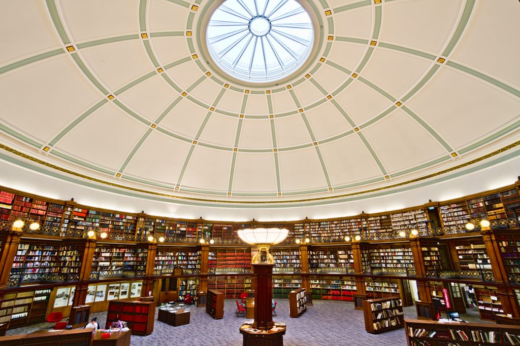 https://mdw-travel-data-us-east-1.s3.amazonaws.com/img/country/United-Kingdom/Liverpool-Central-Library/img_01.jpg