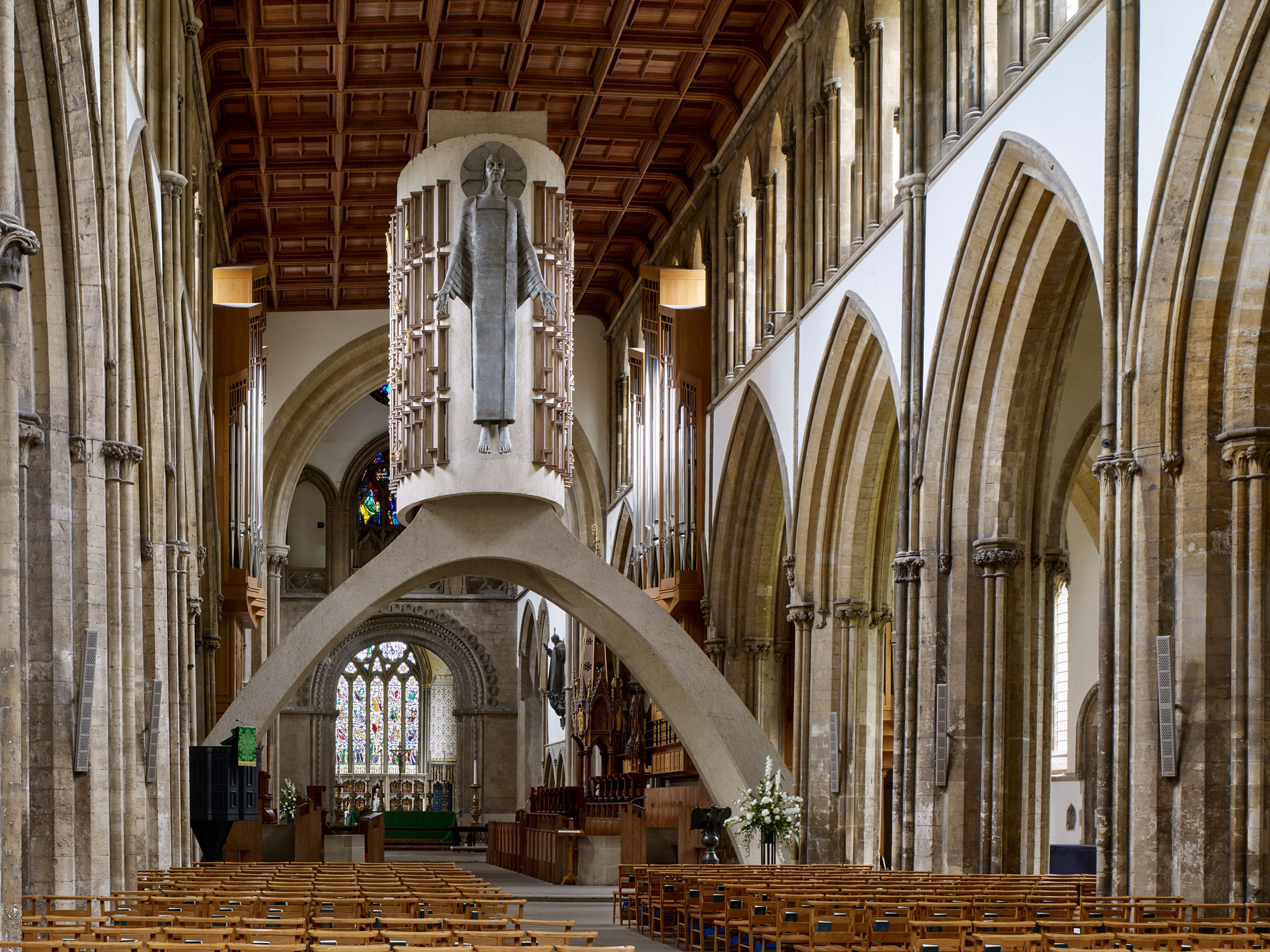https://mdw-travel-data-us-east-1.s3.amazonaws.com/img/country/United-Kingdom/Llandaff-Cathedral/img_01.jpg