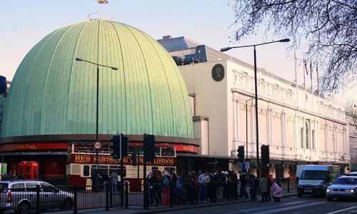 https://mdw-travel-data-us-east-1.s3.amazonaws.com/img/country/United-Kingdom/Madame-Tussauds-London/img_03.jpg