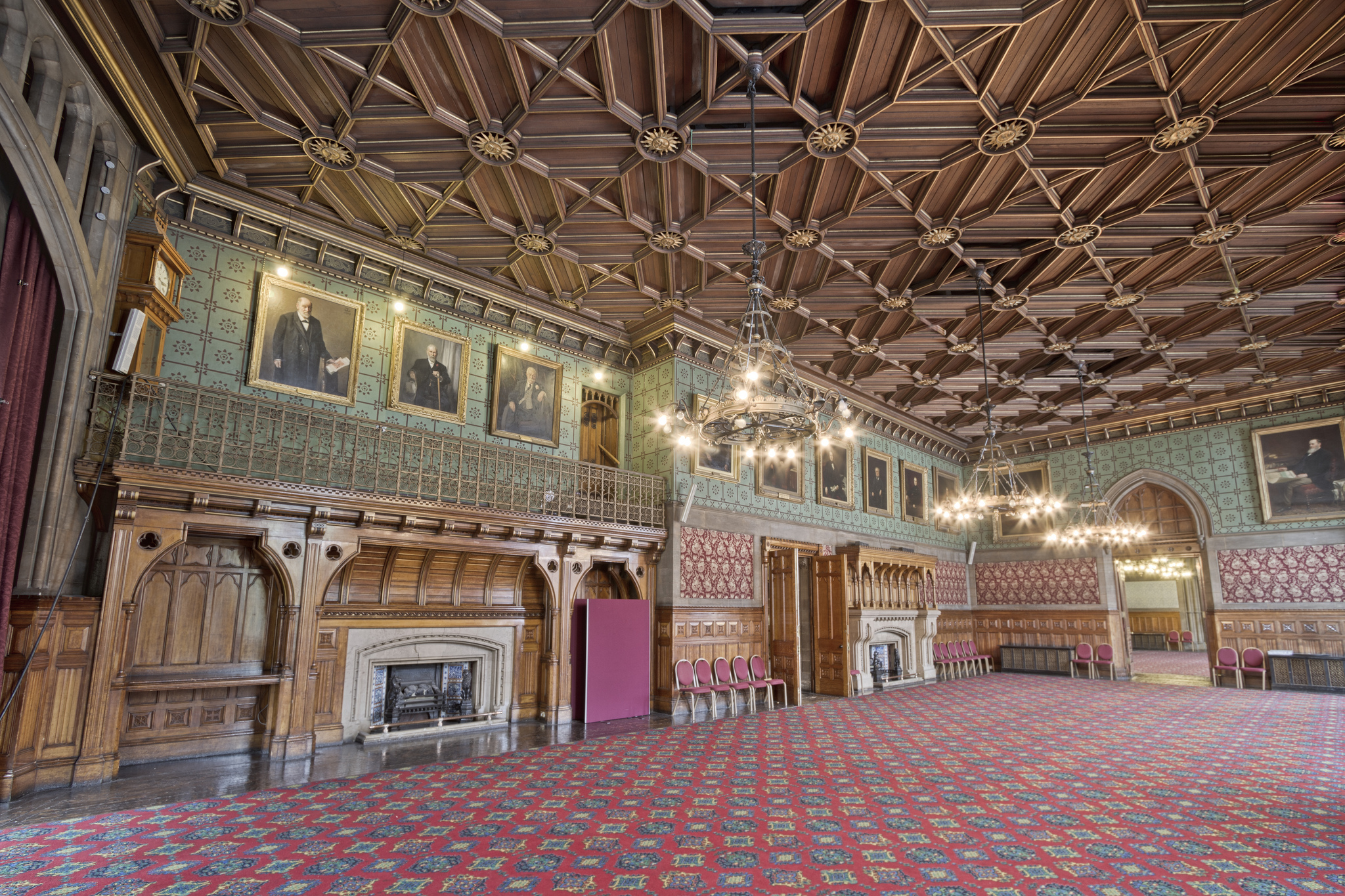https://mdw-travel-data-us-east-1.s3.amazonaws.com/img/country/United-Kingdom/Manchester-Town-Hall/img_02.jpg