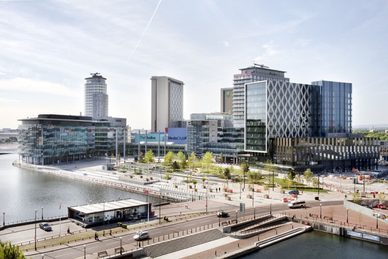 https://mdw-travel-data-us-east-1.s3.amazonaws.com/img/country/United-Kingdom/MediaCityUK/img_00.jpg