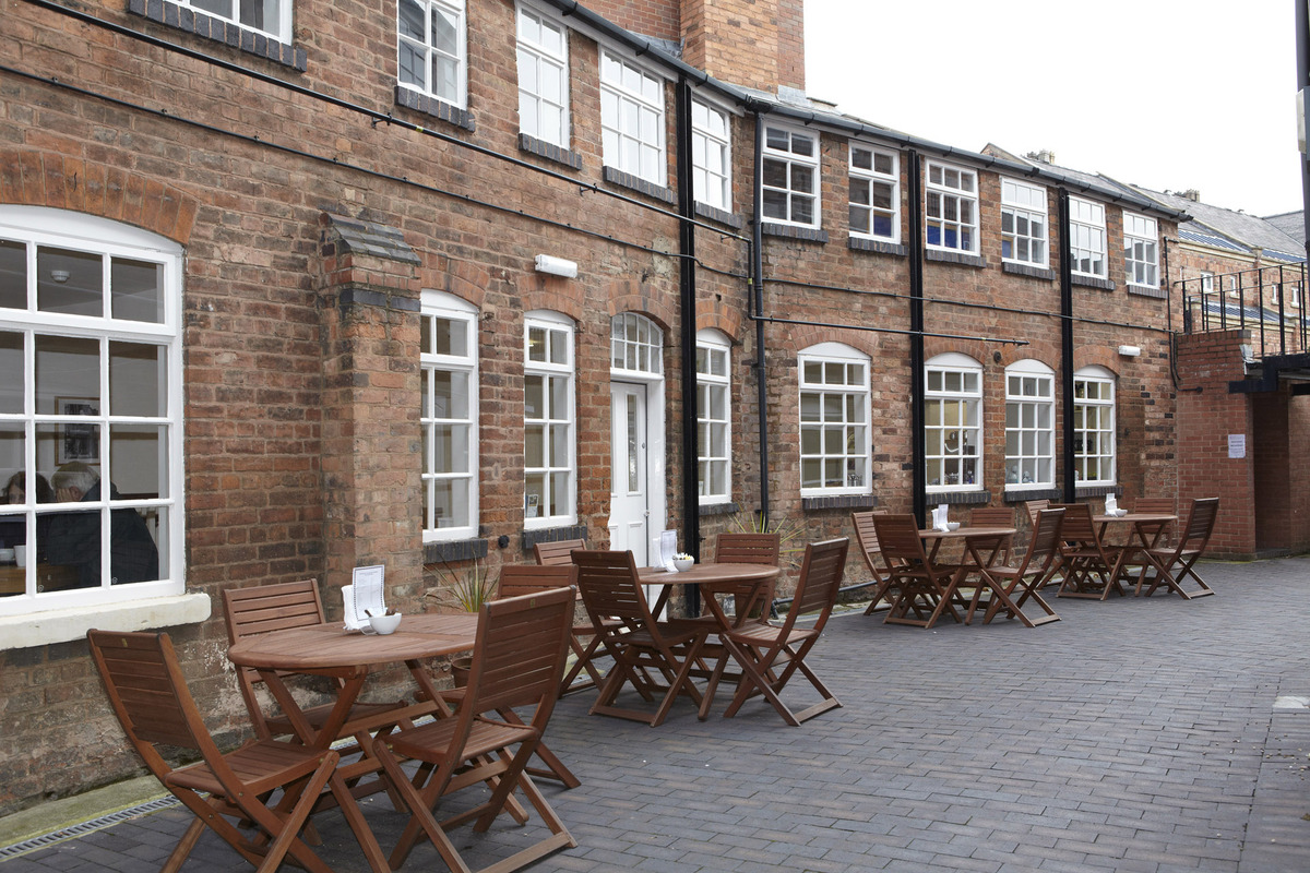 https://mdw-travel-data-us-east-1.s3.amazonaws.com/img/country/United-Kingdom/Museum-of-the-Jewellery-Quarter/img_02.jpg