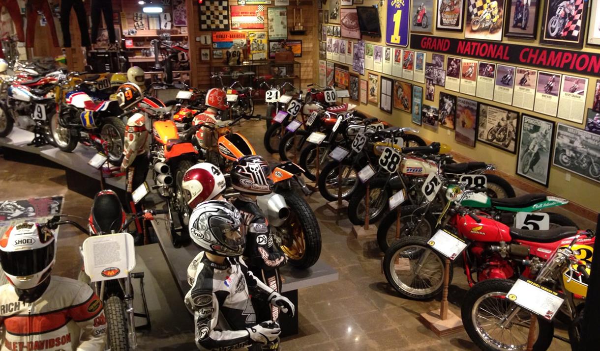 https://mdw-travel-data-us-east-1.s3.amazonaws.com/img/country/United-Kingdom/National-Motorcycle-Museum/img_01.jpg