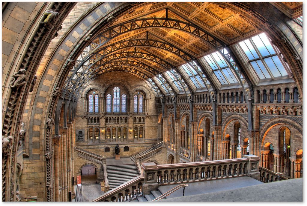 https://mdw-travel-data-us-east-1.s3.amazonaws.com/img/country/United-Kingdom/Natural-History-Museum/img_02.jpg