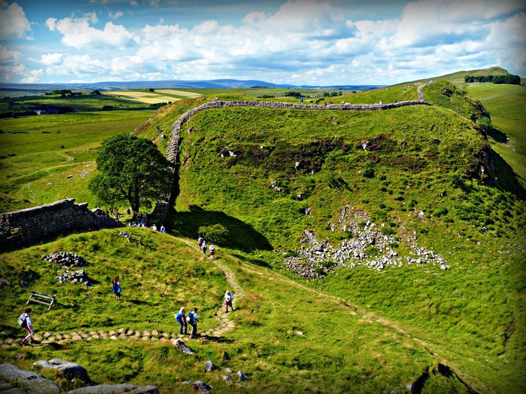 https://mdw-travel-data-us-east-1.s3.amazonaws.com/img/country/United-Kingdom/Northumberland-National-Park/img_03.jpg