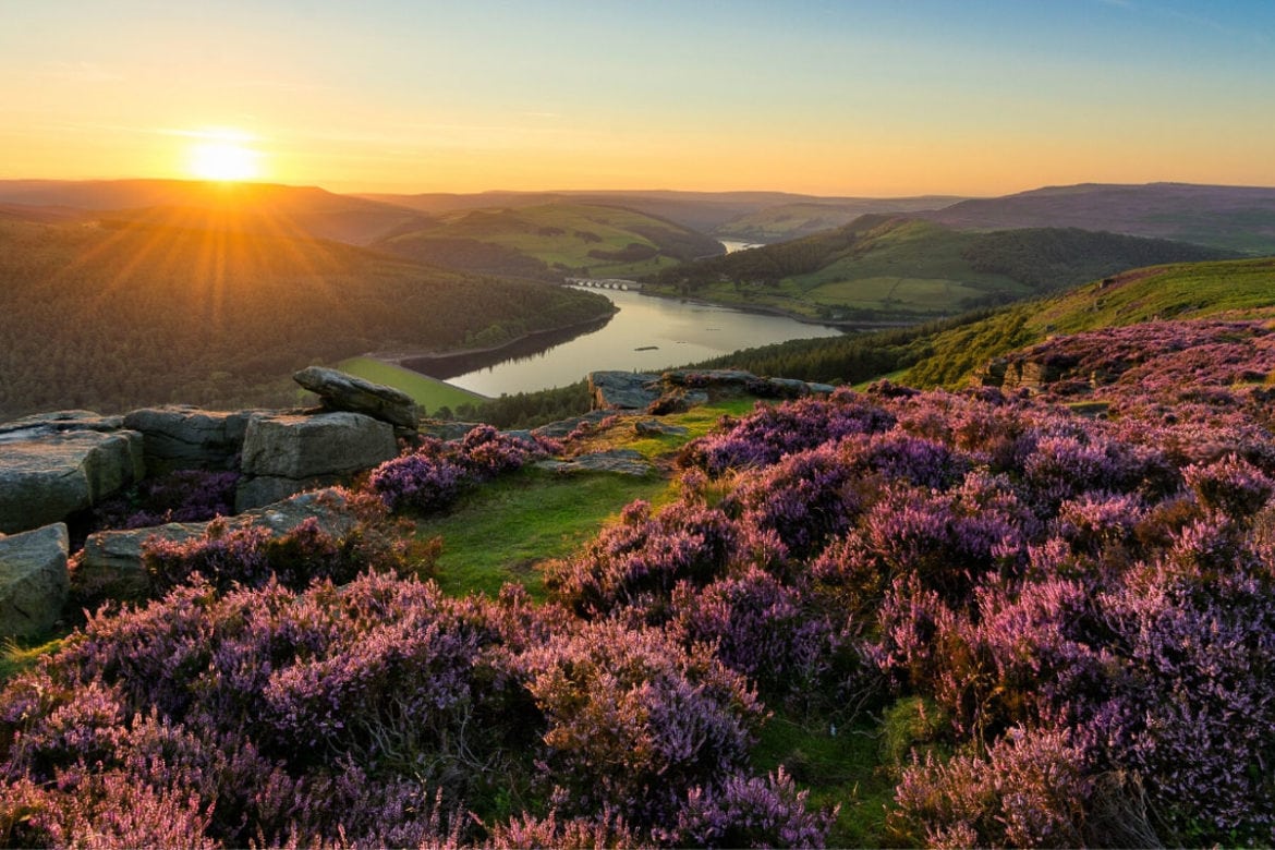 https://mdw-travel-data-us-east-1.s3.amazonaws.com/img/country/United-Kingdom/Peak-District-National-Park/img_00.jpg