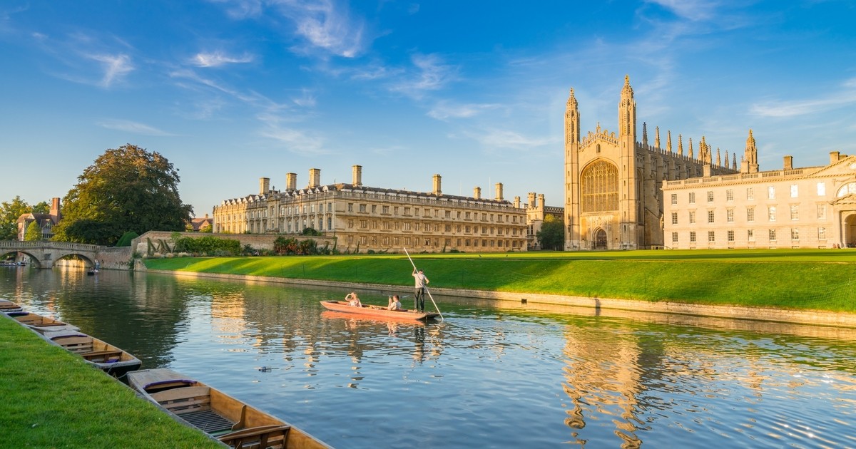 https://mdw-travel-data-us-east-1.s3.amazonaws.com/img/country/United-Kingdom/Punting-on-the-River-Cam/img_01.jpg
