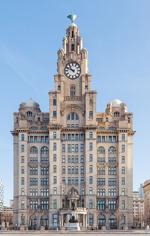 https://mdw-travel-data-us-east-1.s3.amazonaws.com/img/country/United-Kingdom/Royal-Liver-Building/img_02.jpg