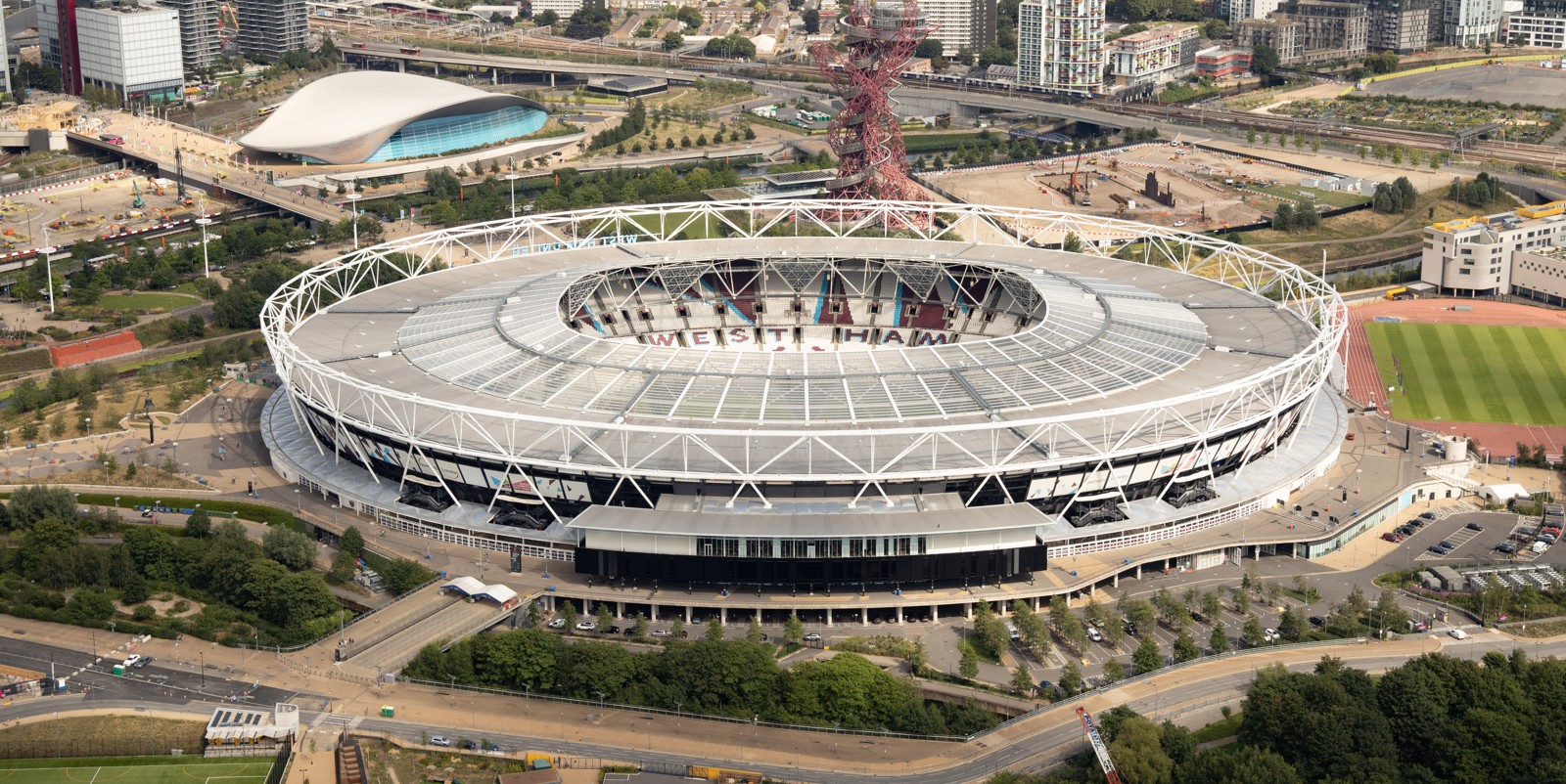 https://mdw-travel-data-us-east-1.s3.amazonaws.com/img/country/United-Kingdom/Royal-Park-Stadium/img_00.jpg