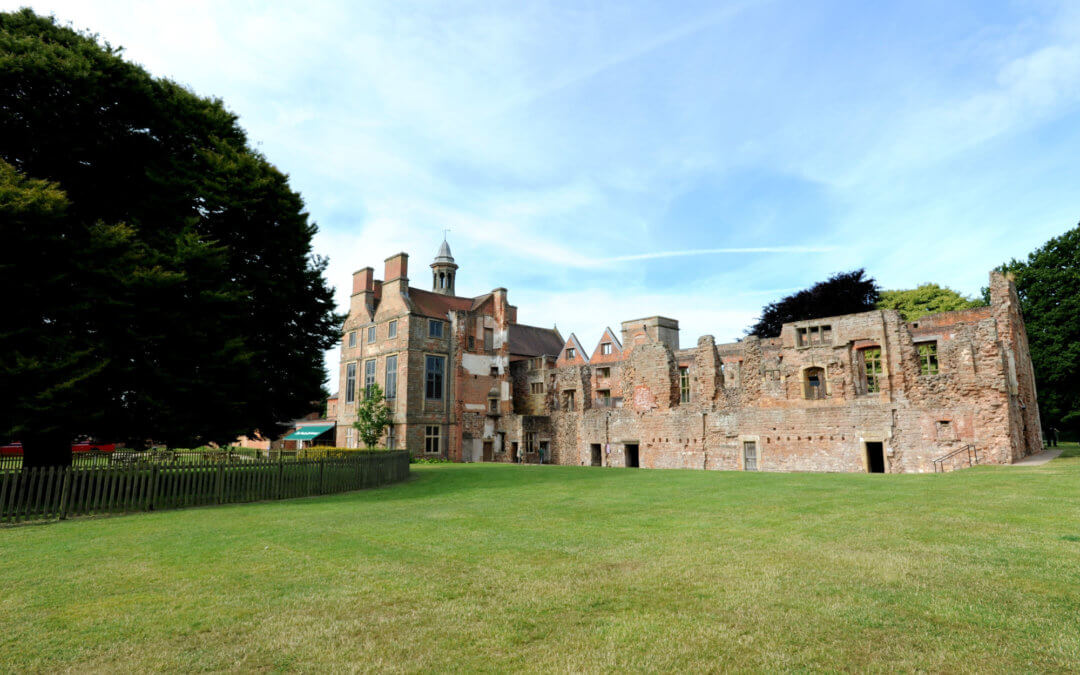 https://mdw-travel-data-us-east-1.s3.amazonaws.com/img/country/United-Kingdom/Rufford-Abbey-Country-Park/img_00.jpg
