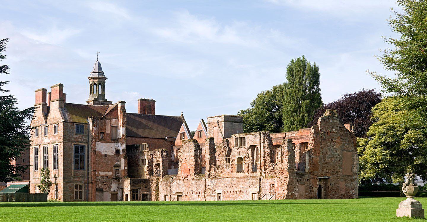 https://mdw-travel-data-us-east-1.s3.amazonaws.com/img/country/United-Kingdom/Rufford-Abbey-Country-Park/img_01.jpg
