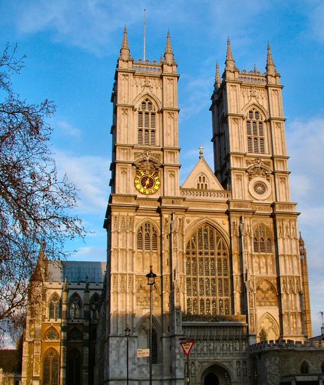 https://mdw-travel-data-us-east-1.s3.amazonaws.com/img/country/United-Kingdom/Seven-Stories/img_03.jpg