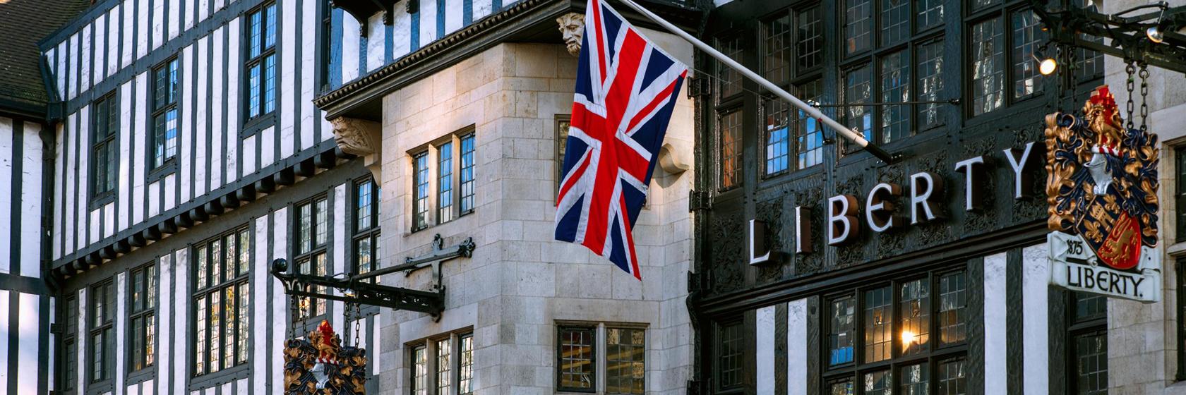 https://mdw-travel-data-us-east-1.s3.amazonaws.com/img/country/United-Kingdom/Soho-House/img_00.jpg