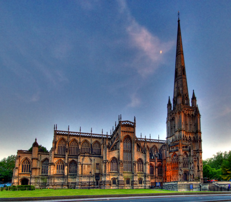 https://mdw-travel-data-us-east-1.s3.amazonaws.com/img/country/United-Kingdom/St-Mary-Redcliffe-Church/img_01.jpg