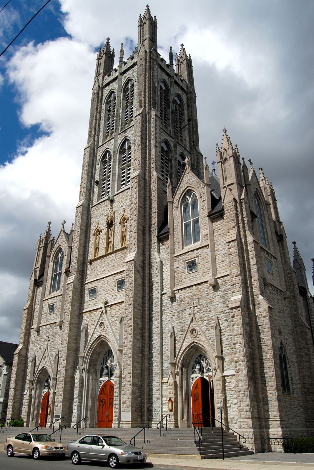 https://mdw-travel-data-us-east-1.s3.amazonaws.com/img/country/United-Kingdom/St-Marys-Cathedral/img_02.jpg