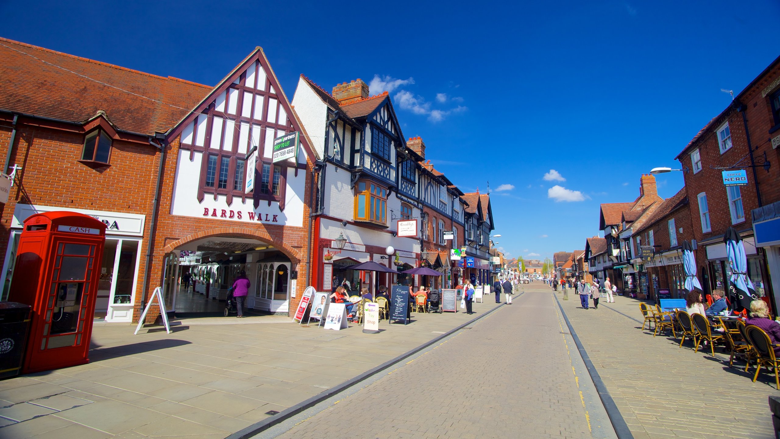 https://mdw-travel-data-us-east-1.s3.amazonaws.com/img/country/United-Kingdom/Stratford-upon-Avon/img_02.jpg