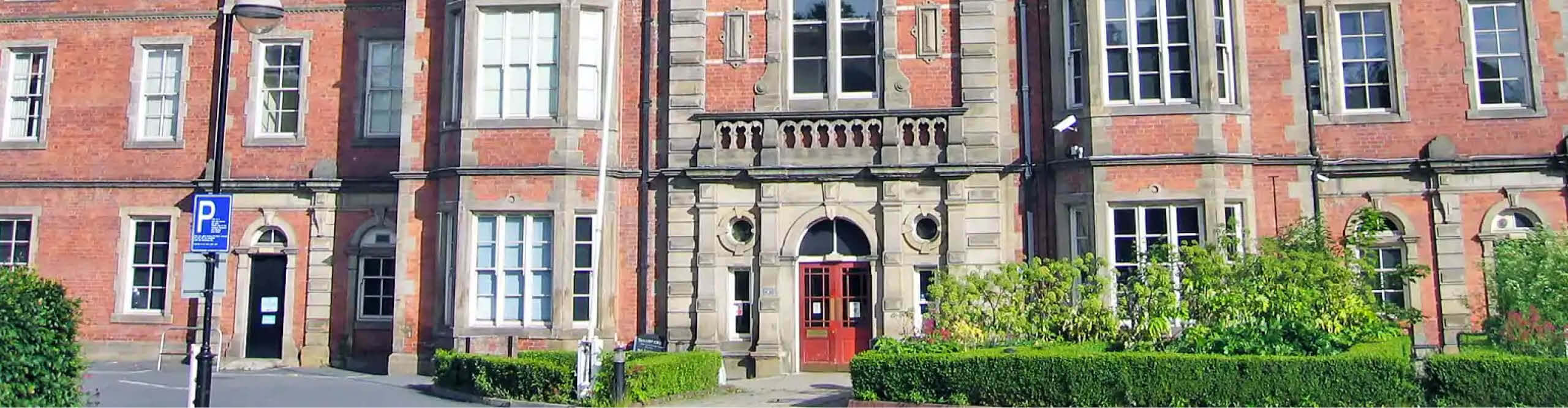 https://mdw-travel-data-us-east-1.s3.amazonaws.com/img/country/United-Kingdom/Thackray-Medical-Museum/img_03.jpg