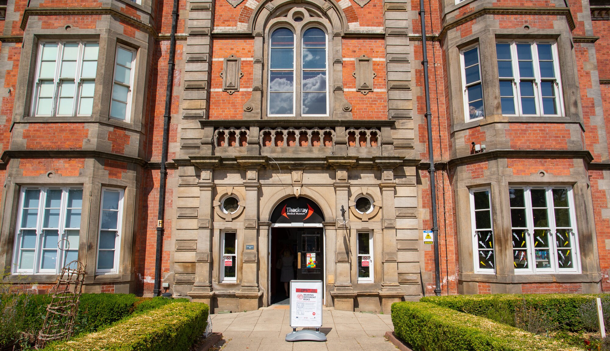 https://mdw-travel-data-us-east-1.s3.amazonaws.com/img/country/United-Kingdom/Thackray-Museum/img_01.jpg