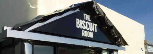 https://mdw-travel-data-us-east-1.s3.amazonaws.com/img/country/United-Kingdom/The-Biscuit-Factory/img_01.jpg